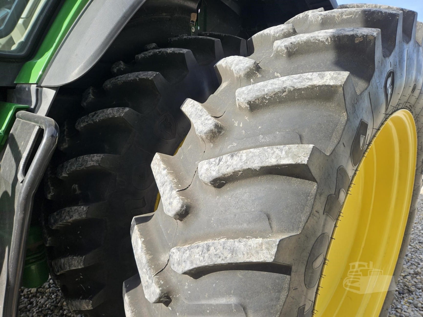 2021 John Deere 8R 230 Field Tractors Power for sale in Ledyard, IA - listing photo 7 of 18
