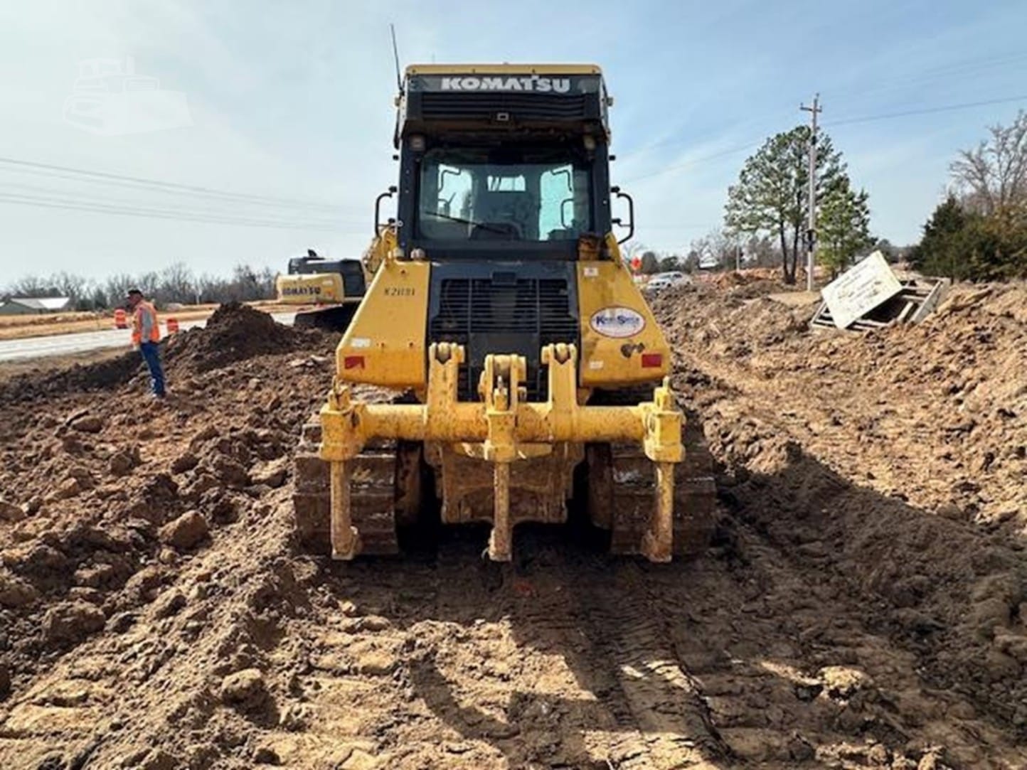 2021 Komatsu D51EXI-24 Dozers for sale in Paden, OK - listing photo 3 of 8
