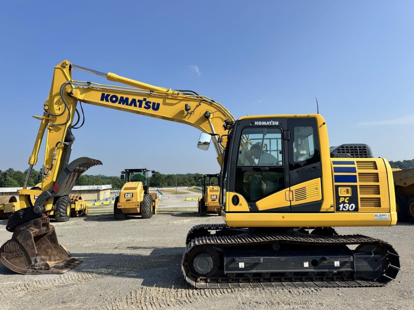 2021 Komatsu PC130LC-11 Excavators for sale in Blairsville, PA - listing photo 4 of 8