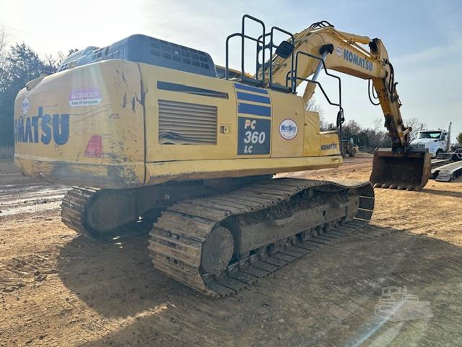 2021 Komatsu PC360LC-11 Excavators for sale in Paden, OK - listing photo 4 of 8