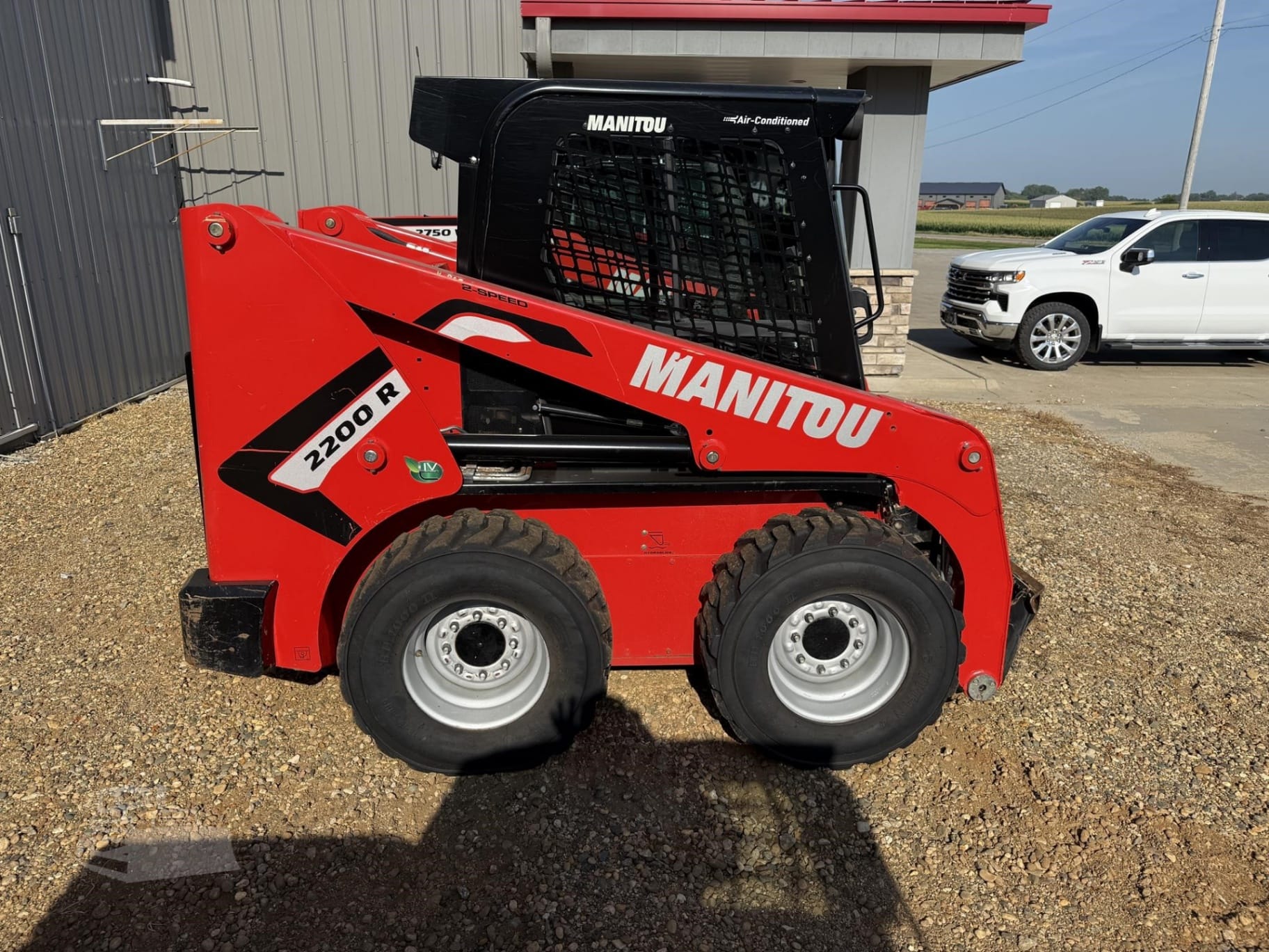 2021 Manitou 2200R Skid Steer Loaders for sale in Hull, IA - primary listing photo of 11