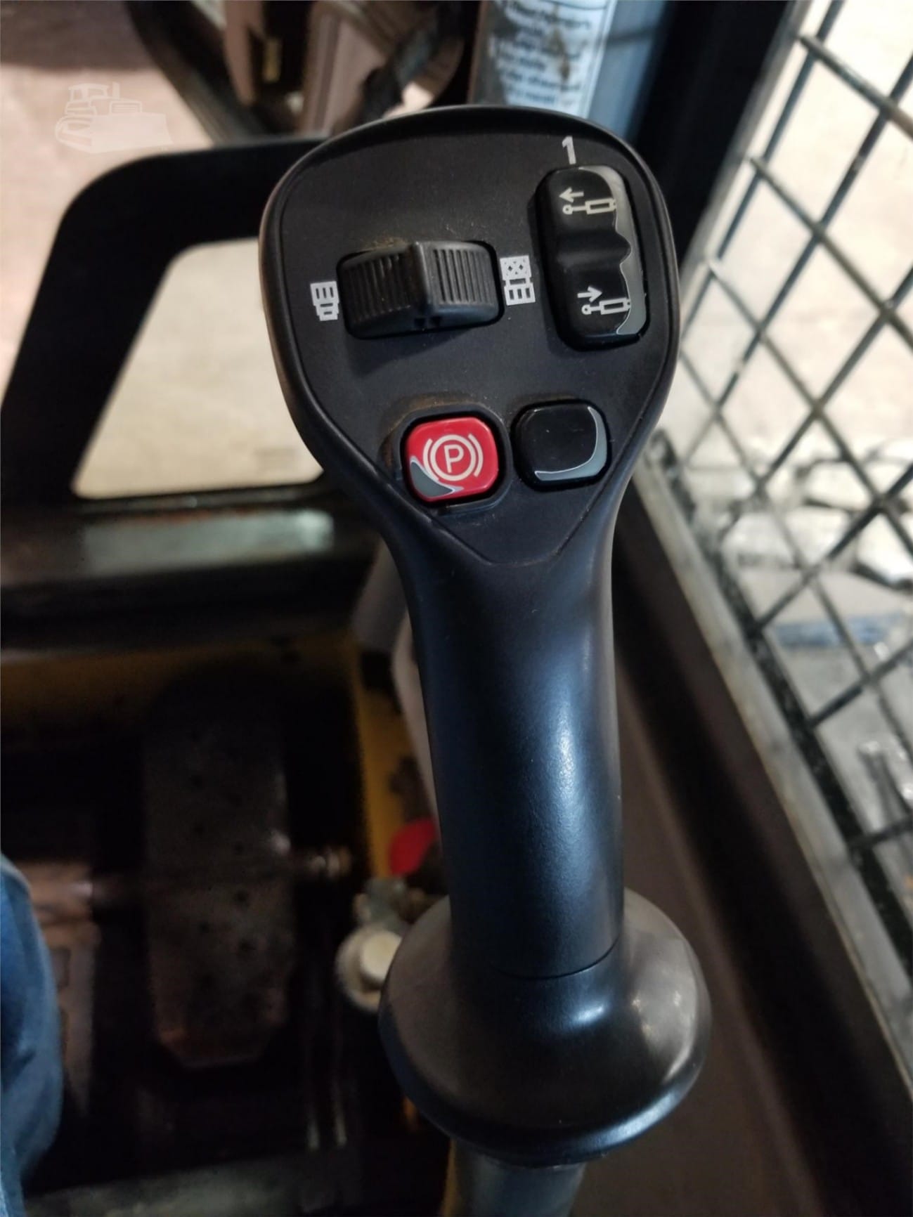 2021 New Holland L320 Skid Steer Loaders for sale in Dyersville, IA - listing photo 14 of 19