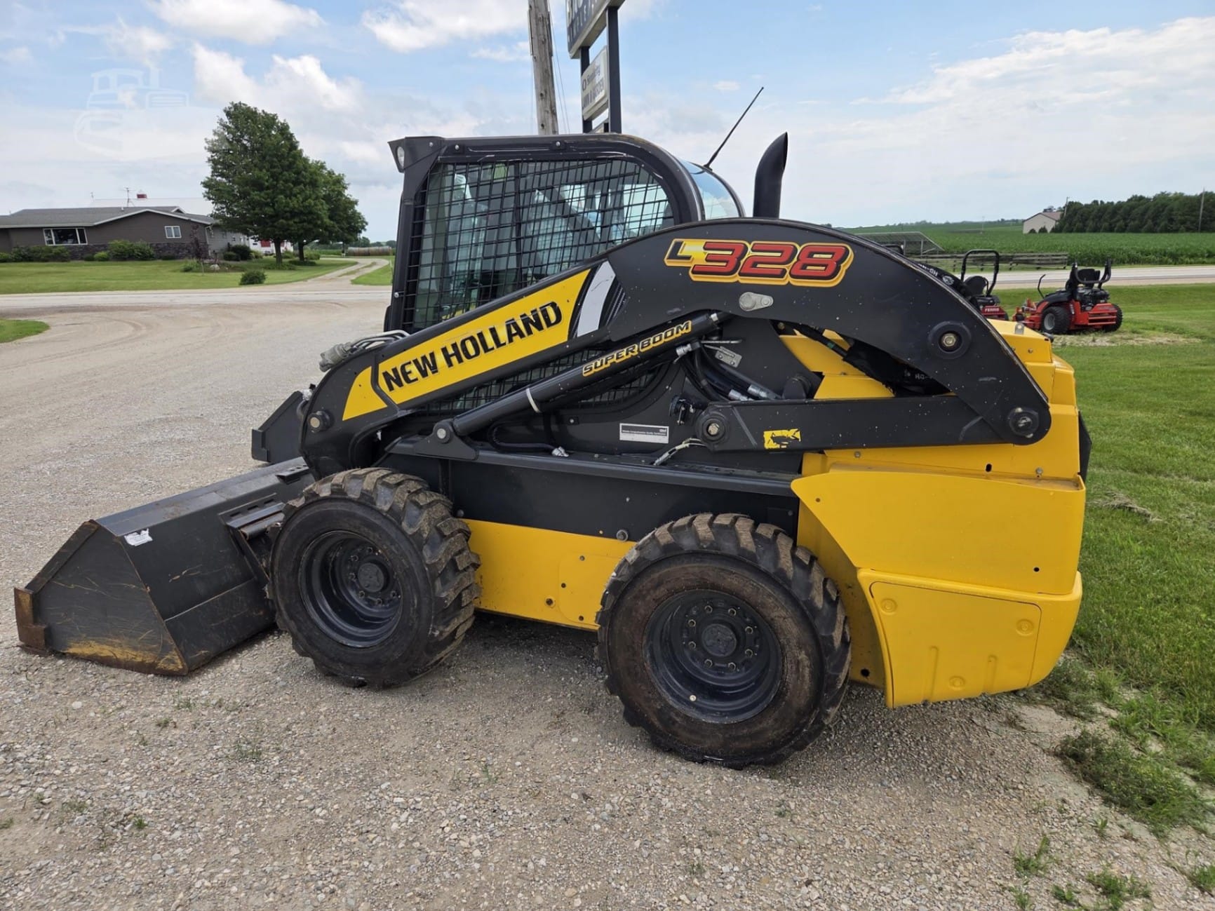 2021 New Holland L328 Skid Steer Loaders for sale in West Union, IA - listing photo 2 of 8