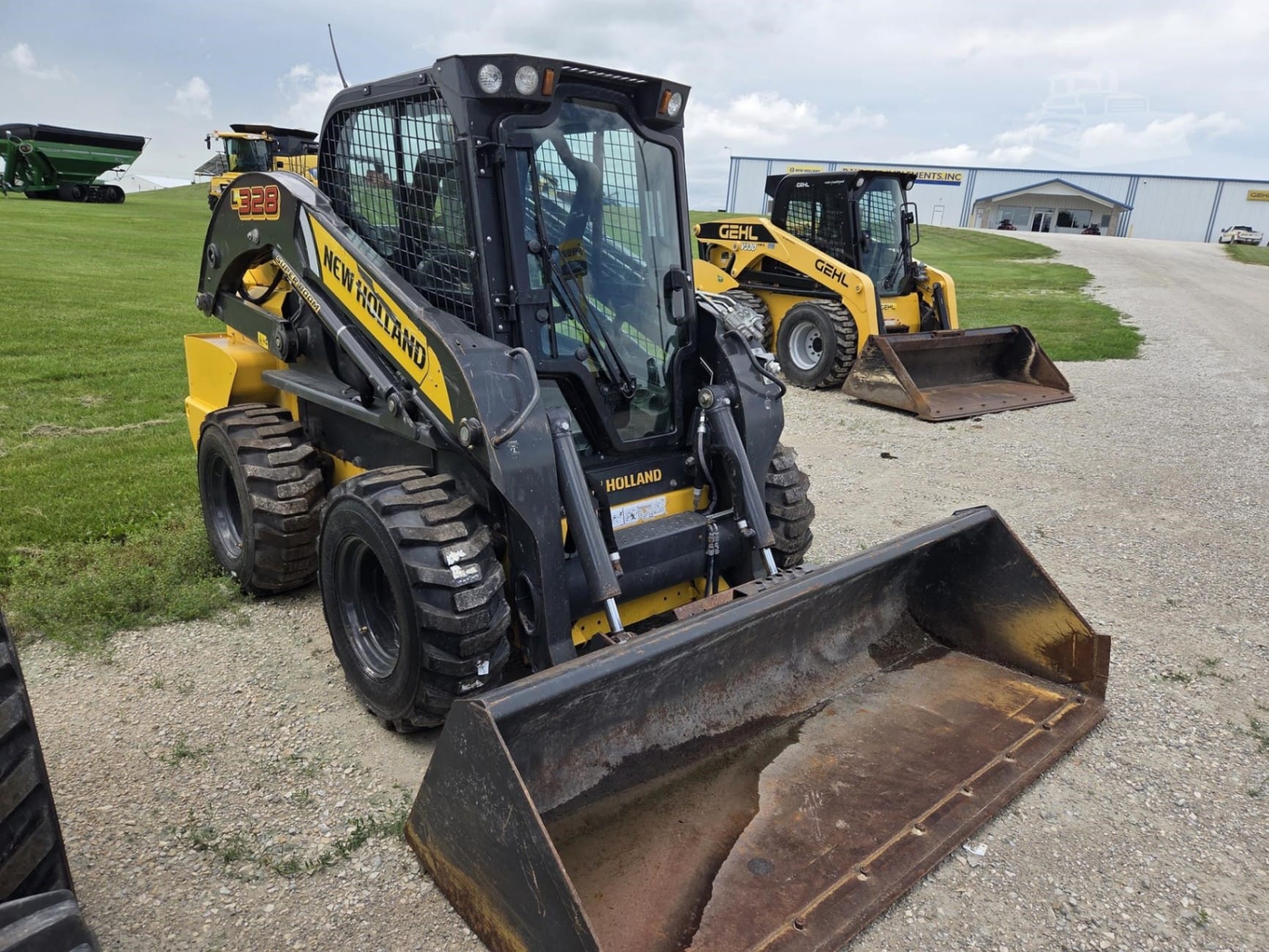 2021 New Holland L328 Skid Steer Loaders for sale in West Union, IA - listing photo 6 of 8