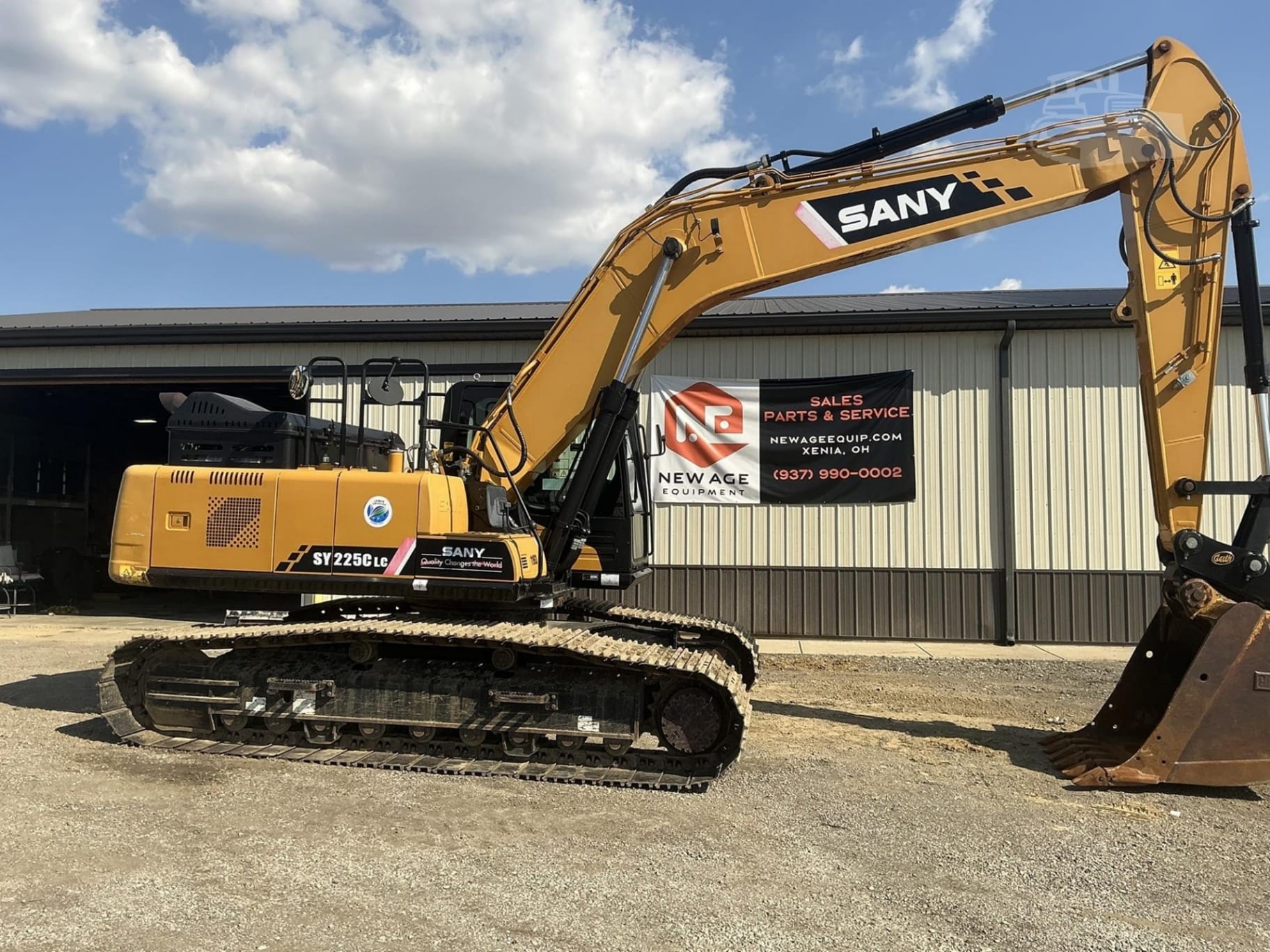 2021 SANY SY225C LC Excavators for sale in Xenia, OH - listing photo 2 of 8