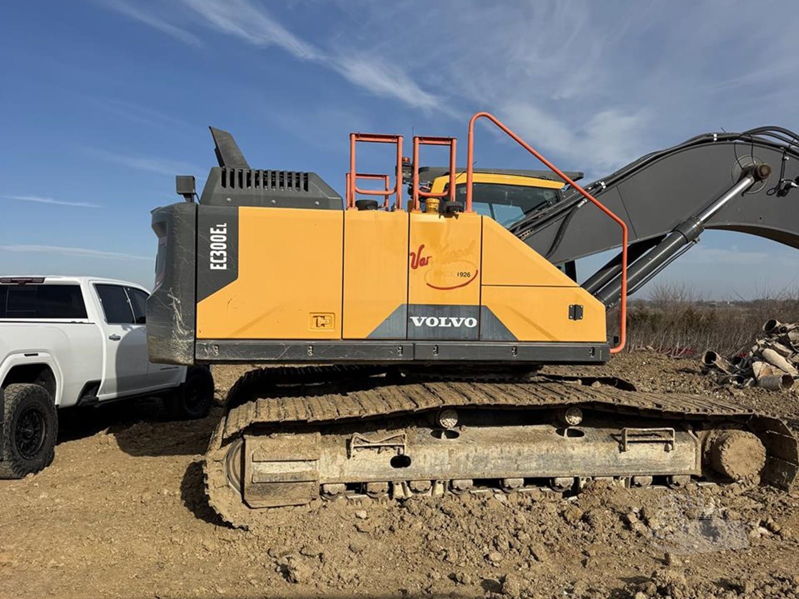 2021 Volvo EC300E Excavators for sale in Glenpool, OK - listing photo 5 of 6