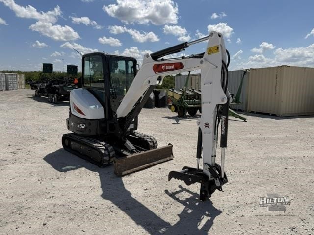 2022 Bobcat E32i Excavators for sale in Gallatin, MO - listing photo 7 of 8