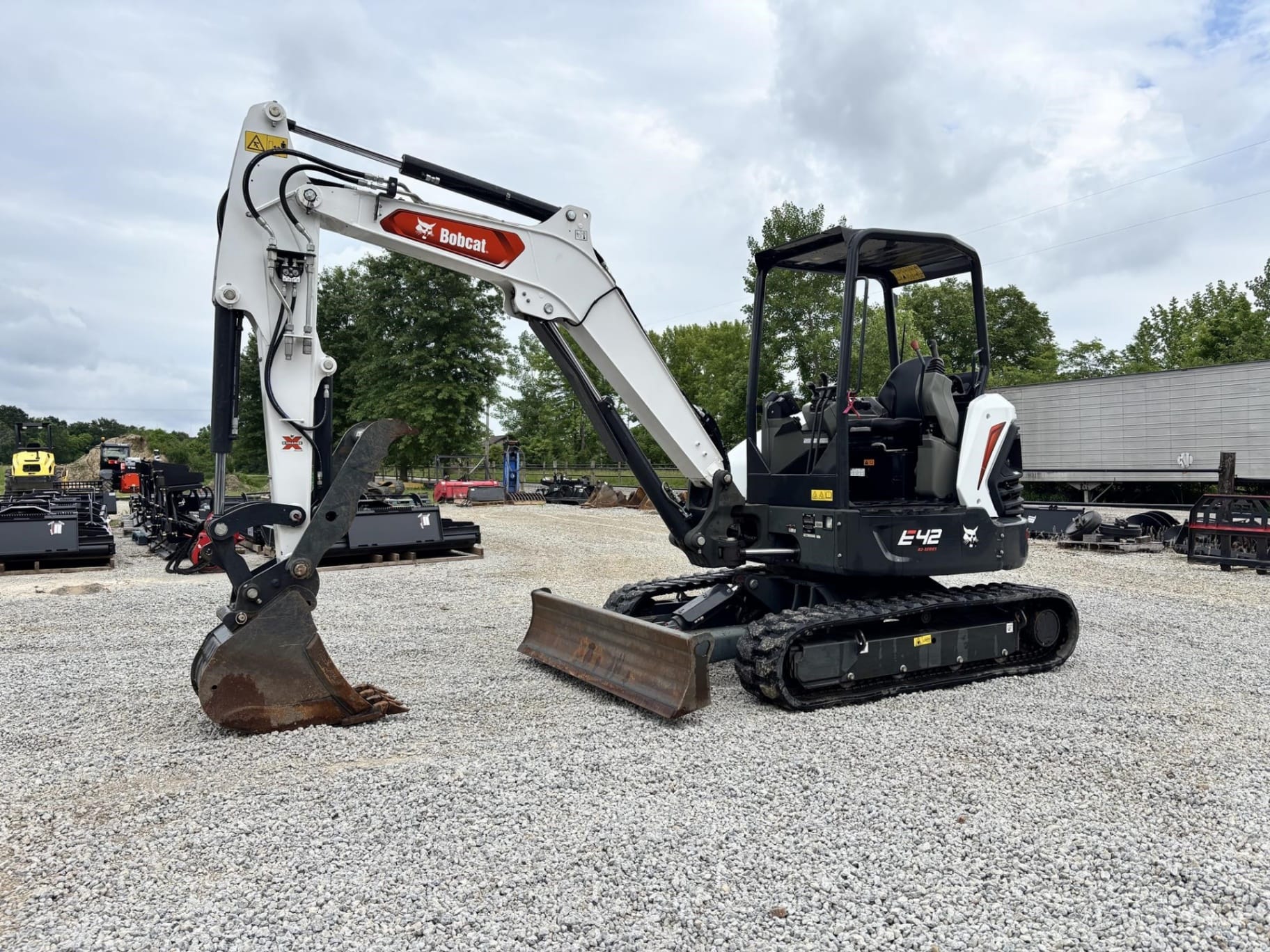 2022 Bobcat E42 Excavators for sale in Jewett, IL - primary listing photo of 8