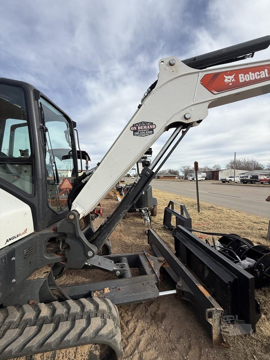 2022 Bobcat E42R2 Excavators for sale in Woodward, OK - listing photo 3 of 8