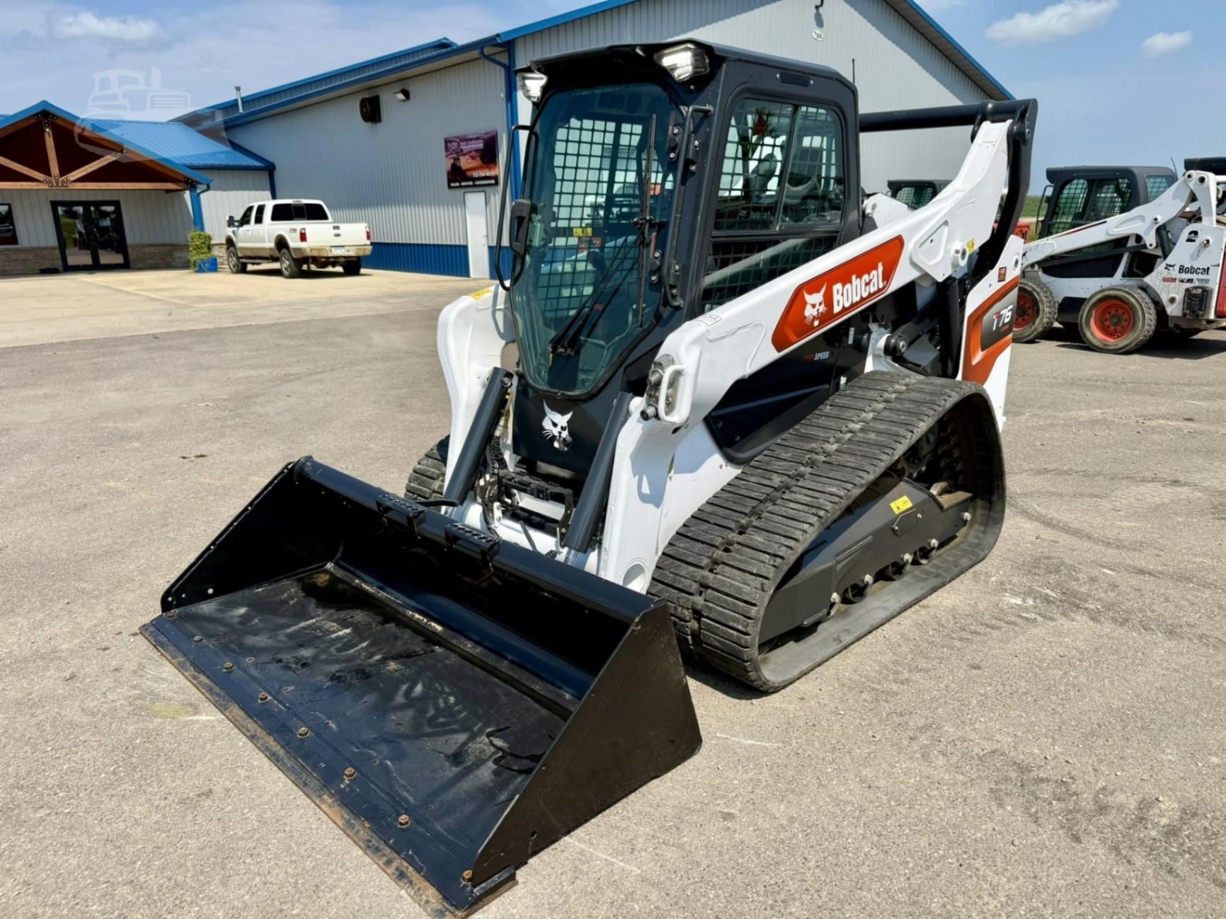 2022 Bobcat T76 Track Loaders for sale in Sibley, IA - primary listing photo of 8