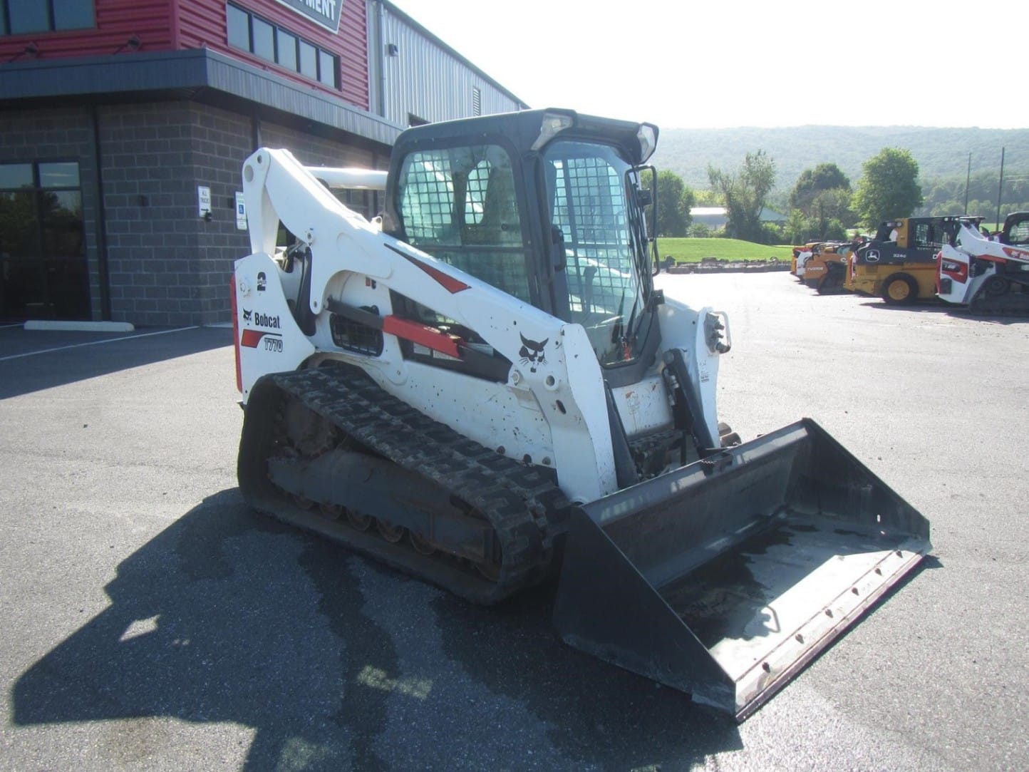 2022 Bobcat T770 Track Loaders for sale in Newmanstown, PA - listing photo 3 of 7