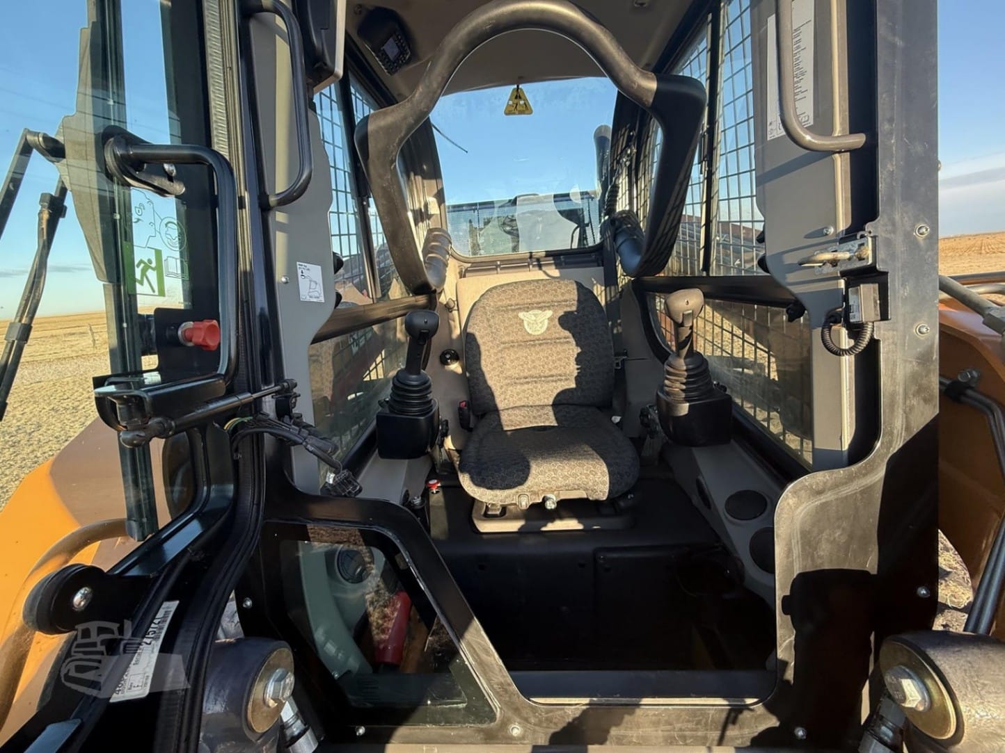 2022 CASE TR310B Track Loaders for sale in Norfolk, NE - listing photo 7 of 8