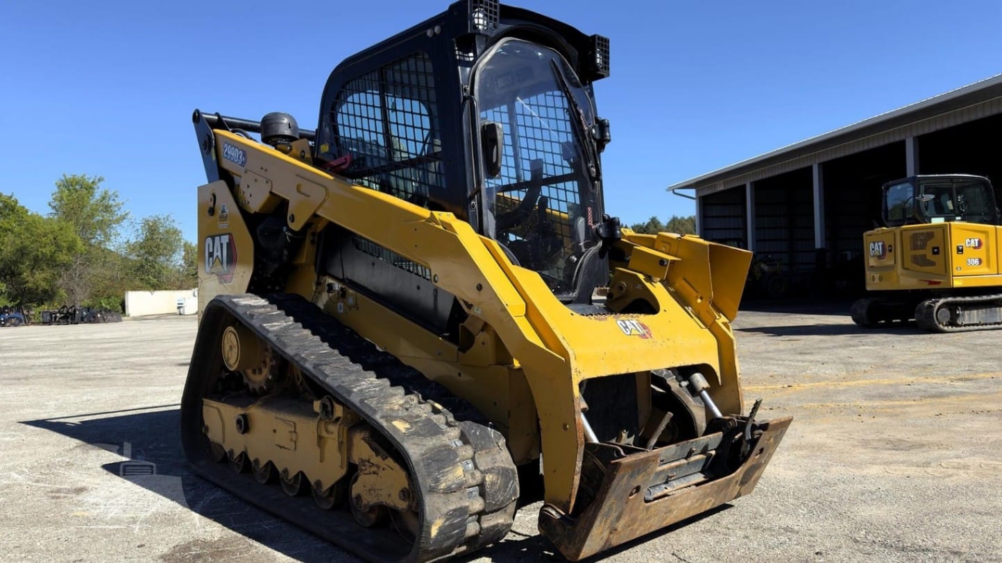 2022 Caterpillar 299D3 XE Track Loaders for sale in Meyersdale, PA - listing photo 3 of 8