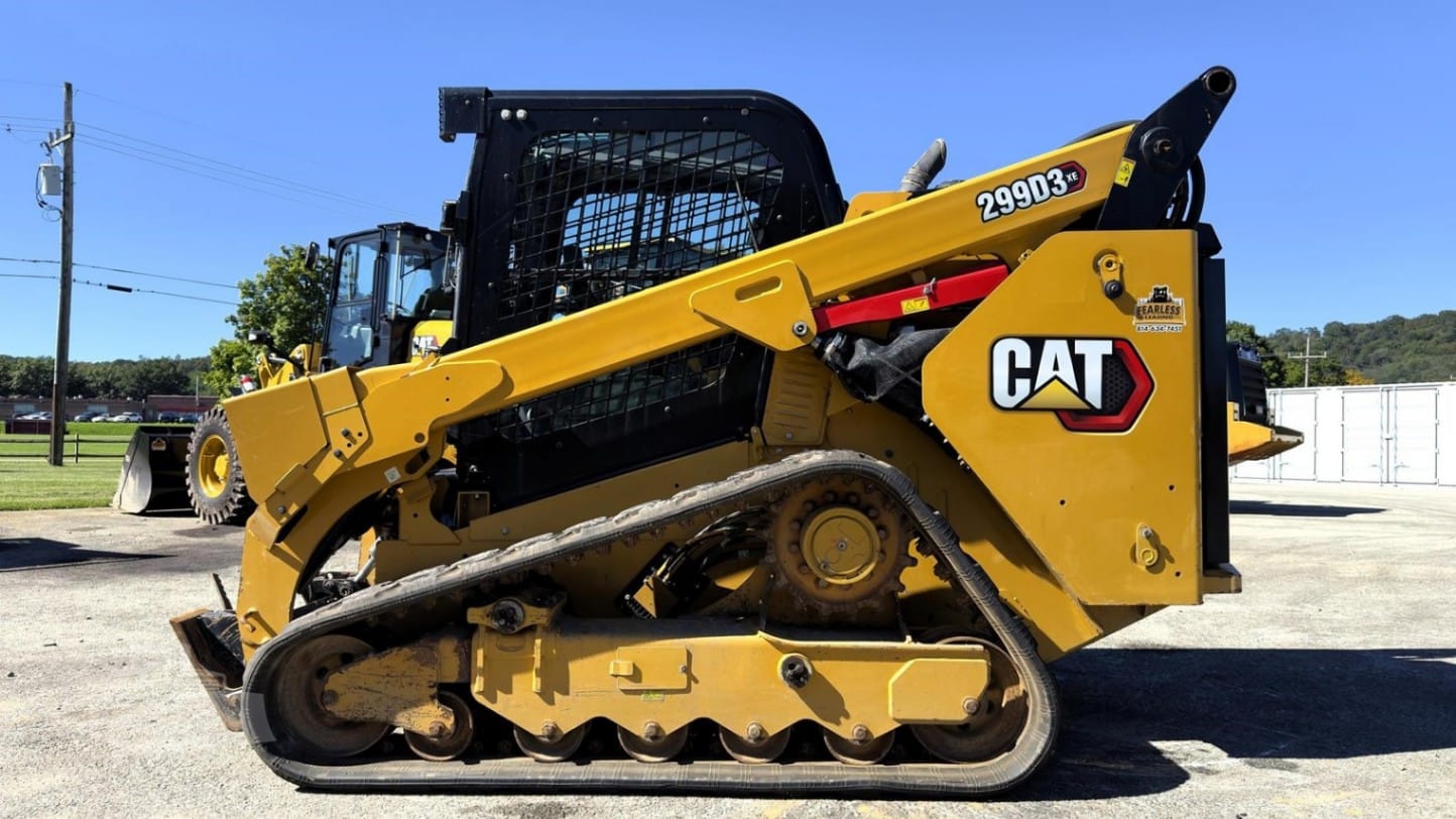 2022 Caterpillar 299D3 XE Track Loaders for sale in Meyersdale, PA - listing photo 8 of 8