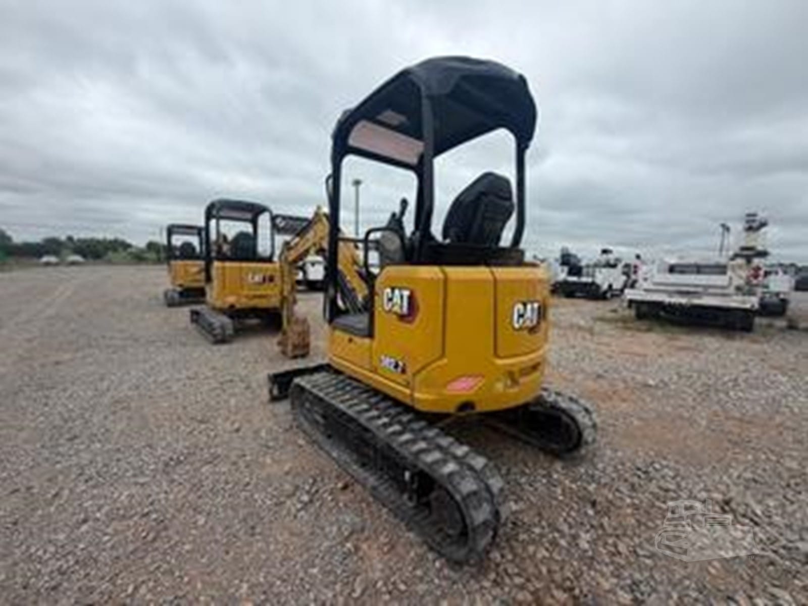 2022 Caterpillar 302.7 CR Excavators for sale in El Reno, OK - listing photo 3 of 8