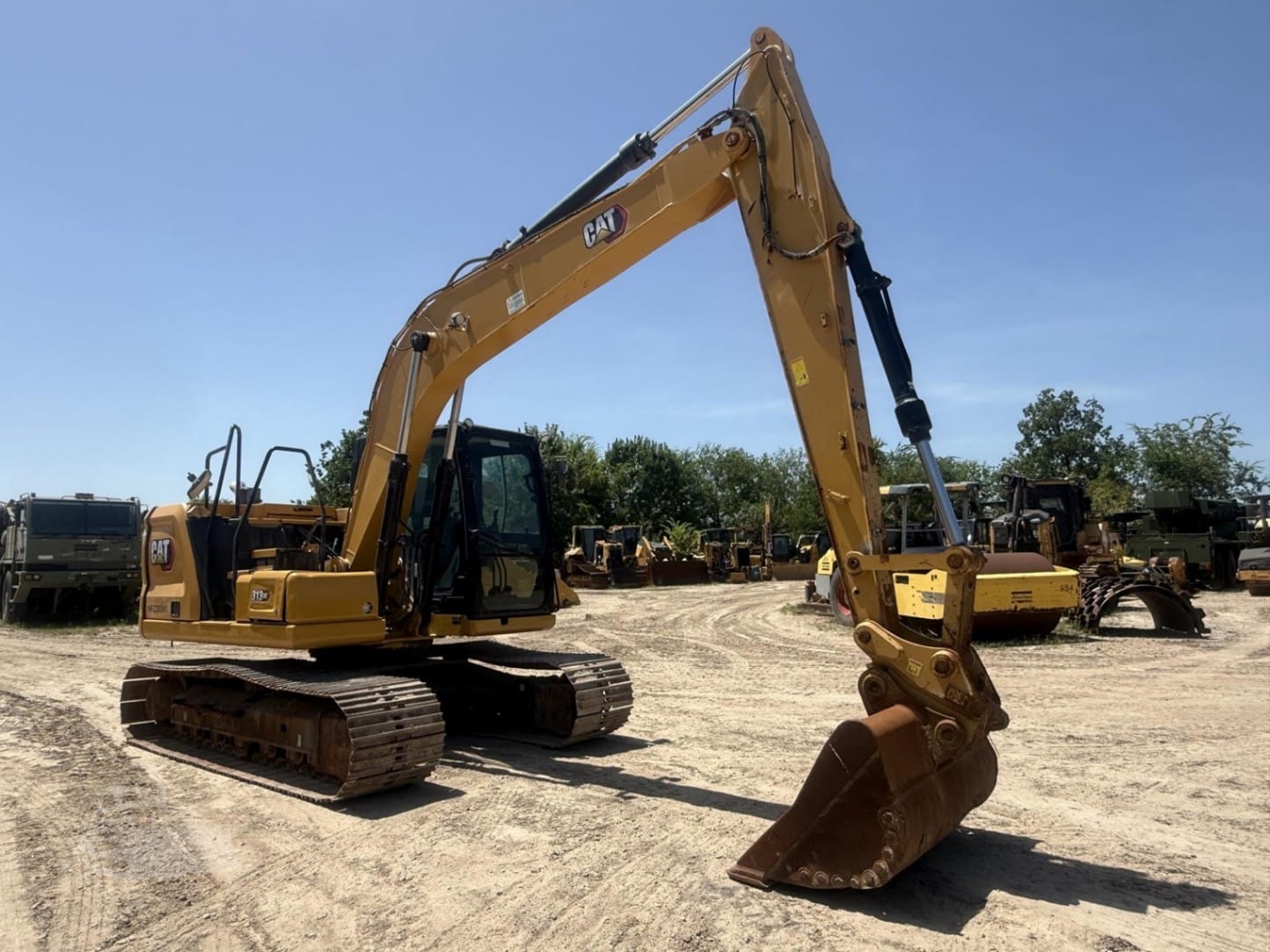 2022 Caterpillar 313GC Excavators for sale in Houston, TX - listing photo 5 of 6