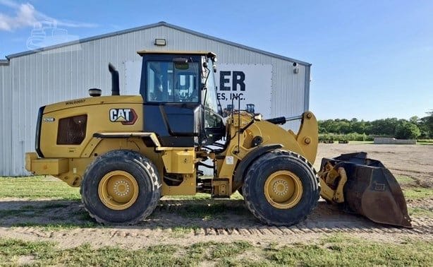 2022 Caterpillar 926M Wheel Loaders for sale in Wills Point, TX - primary listing photo of 8