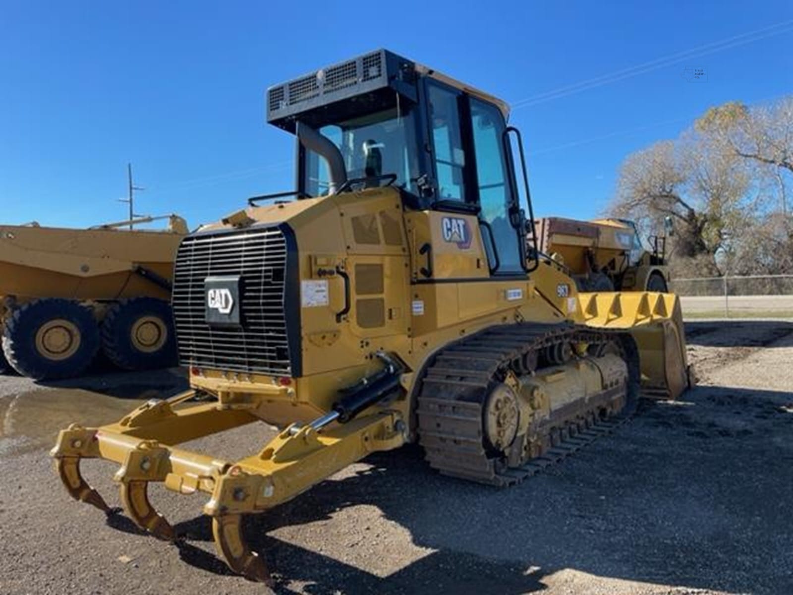 2022 Caterpillar 963 Track Loaders for sale in Grand Prairie, TX - listing photo 4 of 7