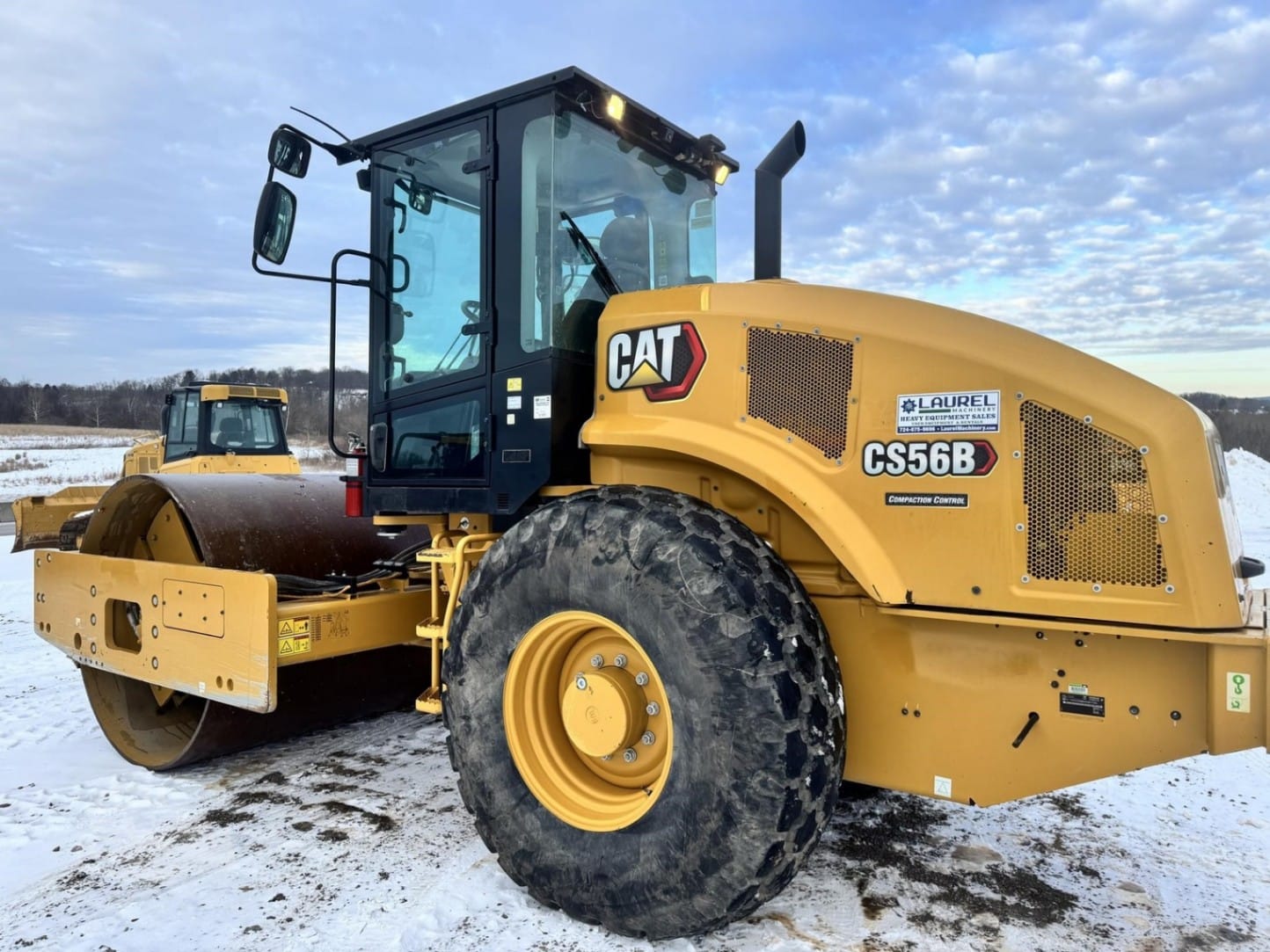 2022 Caterpillar CS56B Smooth Drum Rollers for sale in Blairsville, PA - primary listing photo of 8