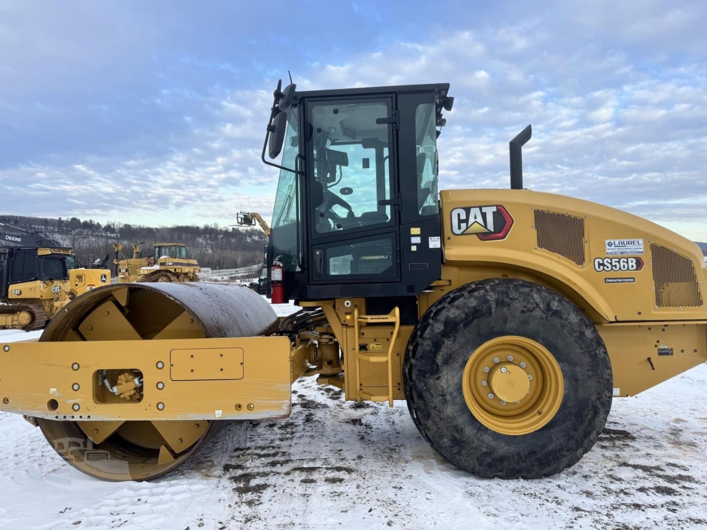 2022 Caterpillar CS56B Smooth Drum Rollers for sale in Blairsville, PA - listing photo 3 of 8