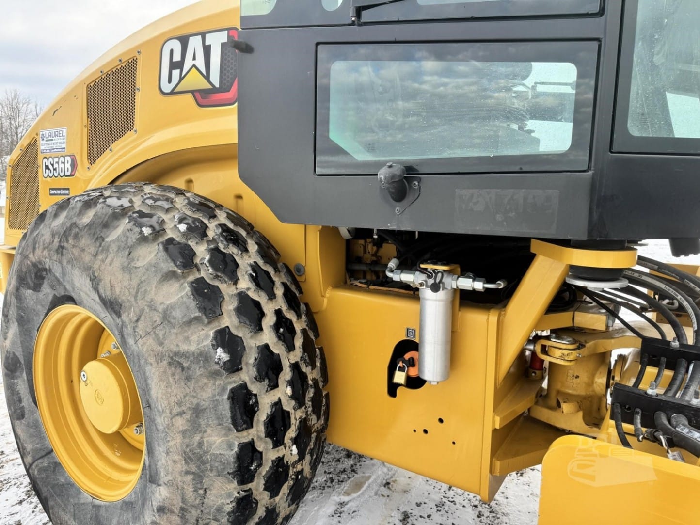 2022 Caterpillar CS56B Smooth Drum Rollers for sale in Blairsville, PA - listing photo 8 of 8