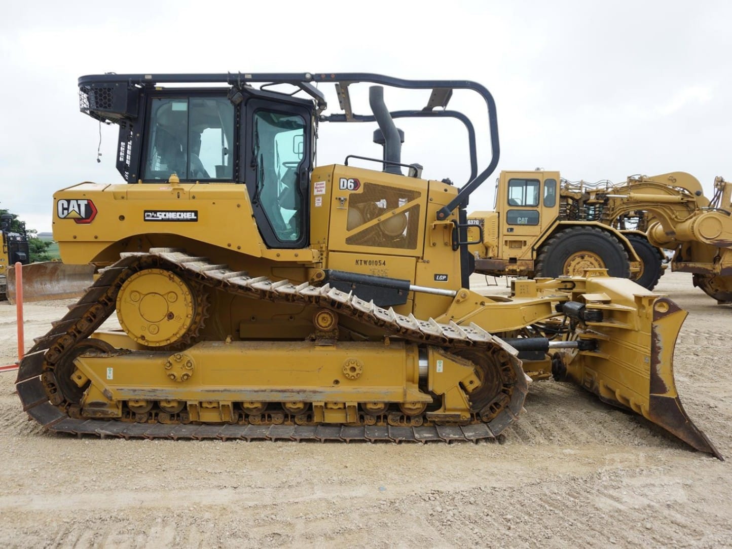 2022 Caterpillar D6 LGP Dozers for sale in Bellevue, IA - listing photo 8 of 8