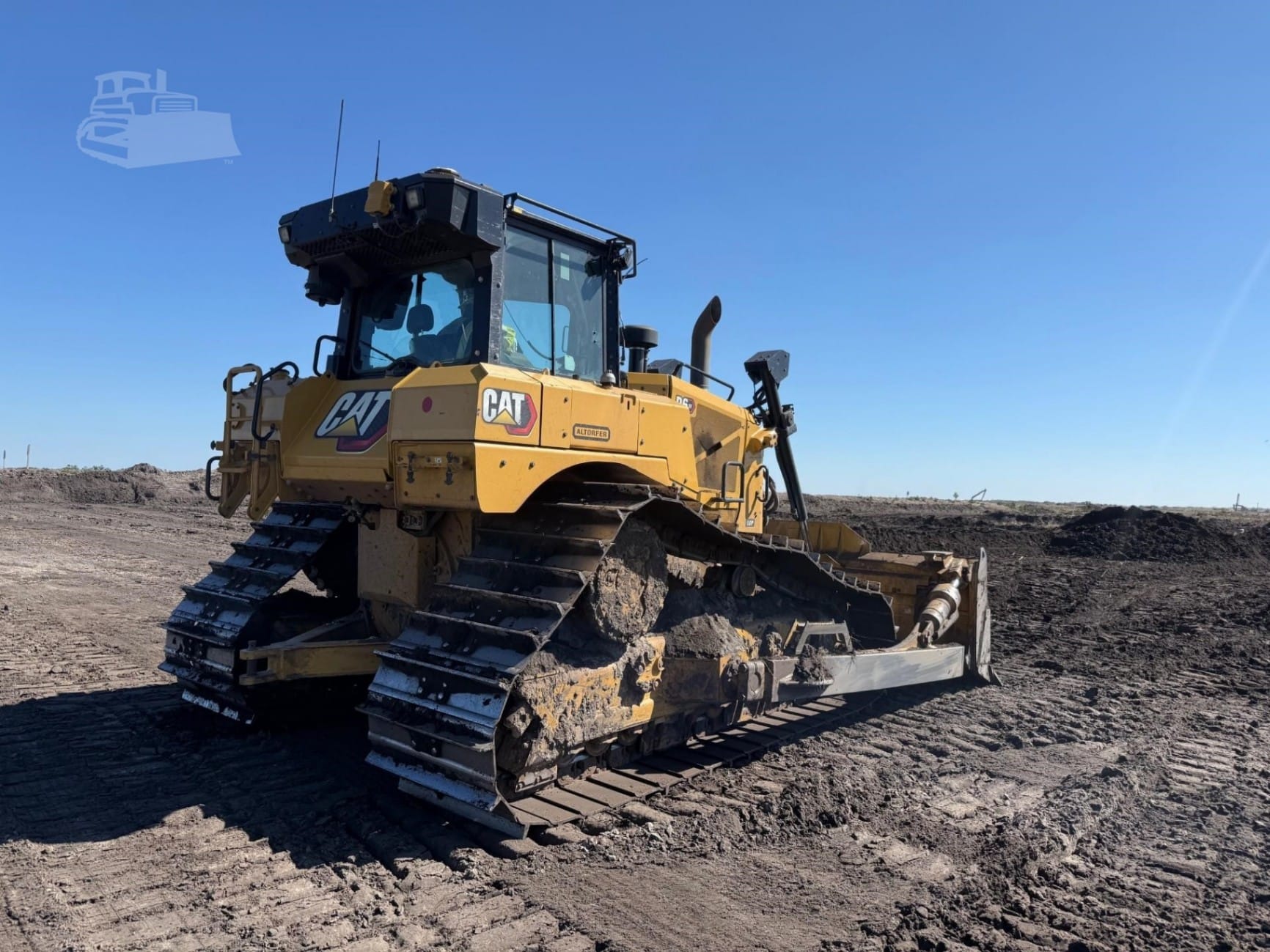 2022 Caterpillar D6 XE LGP Dozers for sale in Elkader, IA - listing photo 4 of 8