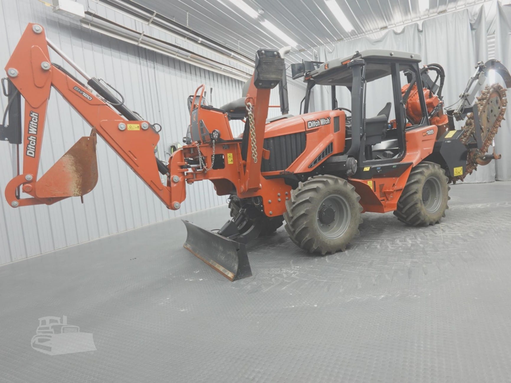2022 Ditch Witch ditch-witch-rt125 Trenchers for sale in Clinton, IL - listing photo 2 of 8
