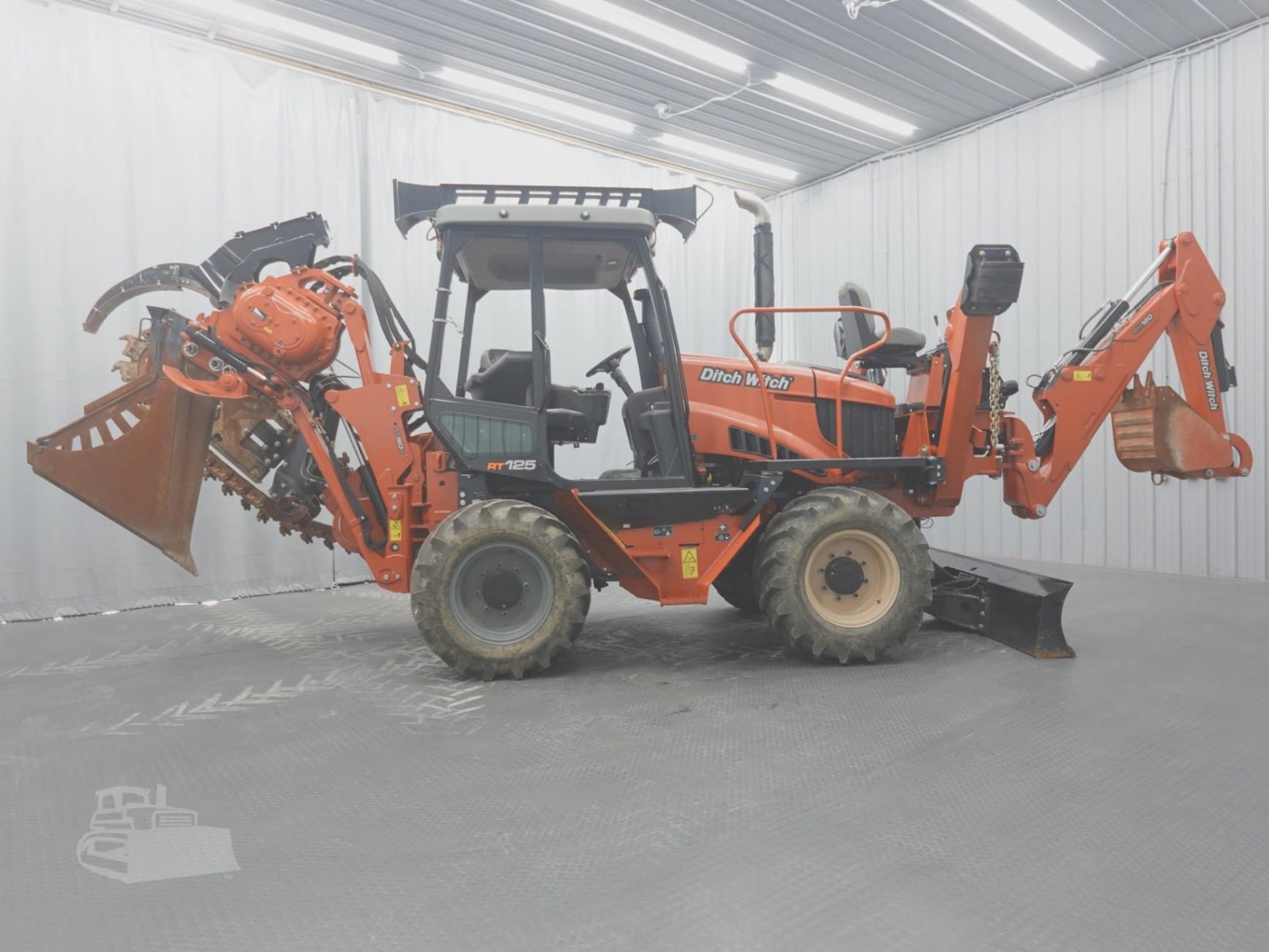 2022 Ditch Witch ditch-witch-rt125 Trenchers for sale in Clinton, IL - listing photo 4 of 8