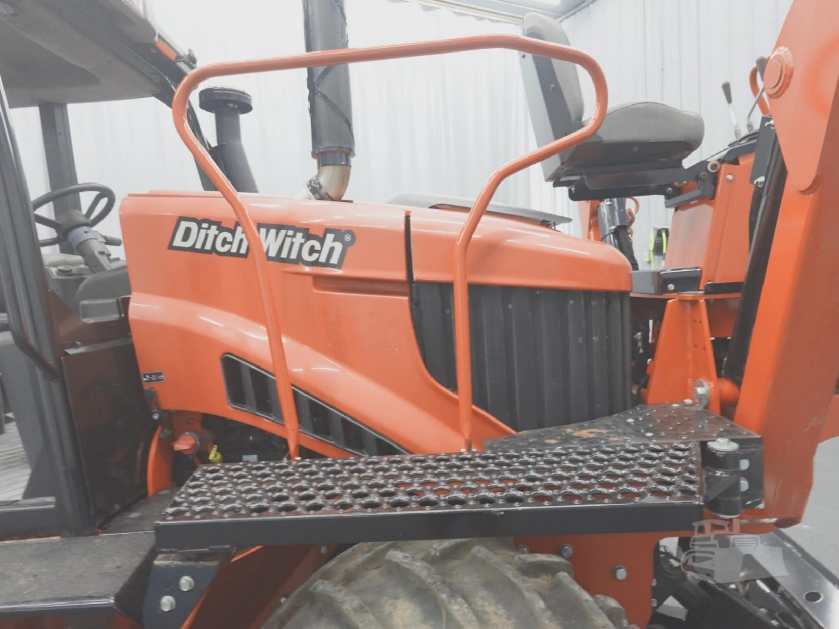 2022 Ditch Witch ditch-witch-rt125 Trenchers for sale in Clinton, IL - listing photo 7 of 8