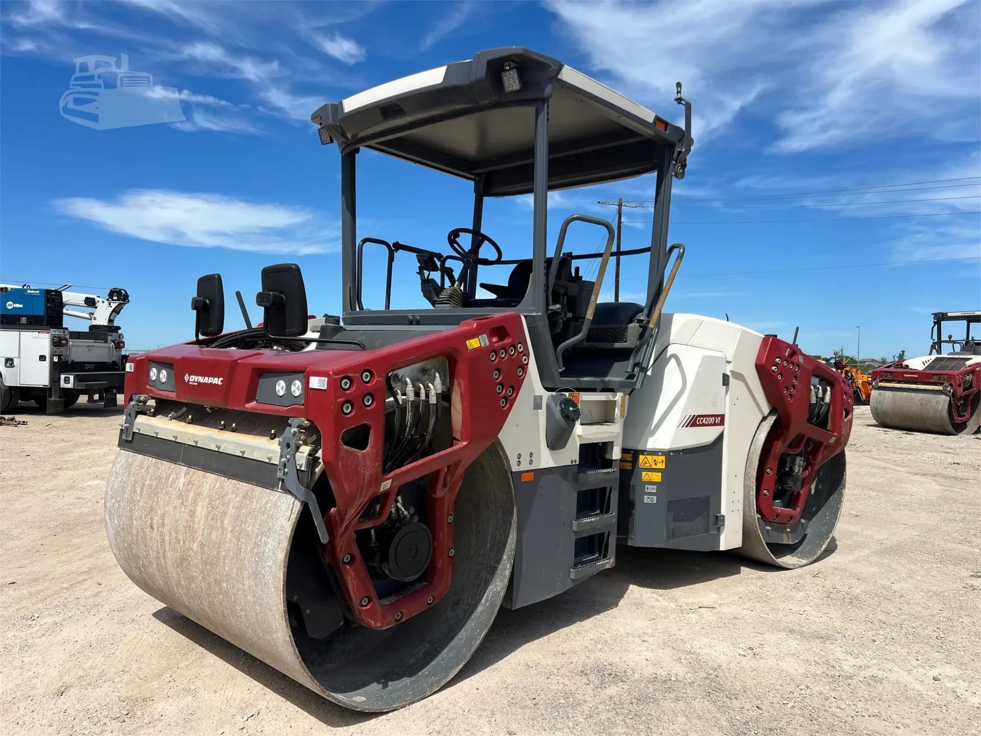 2022 DYNAPAC CC4200VI Compaction for sale in Schertz, TX - primary listing photo of 7