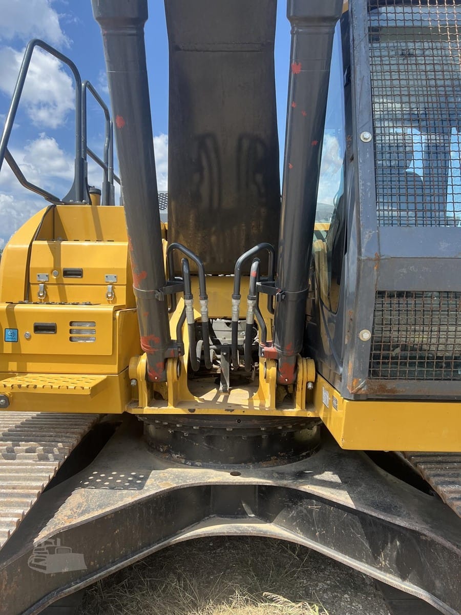 2022 John Deere 210G LC Excavators for sale in Ada, OK - listing photo 3 of 8