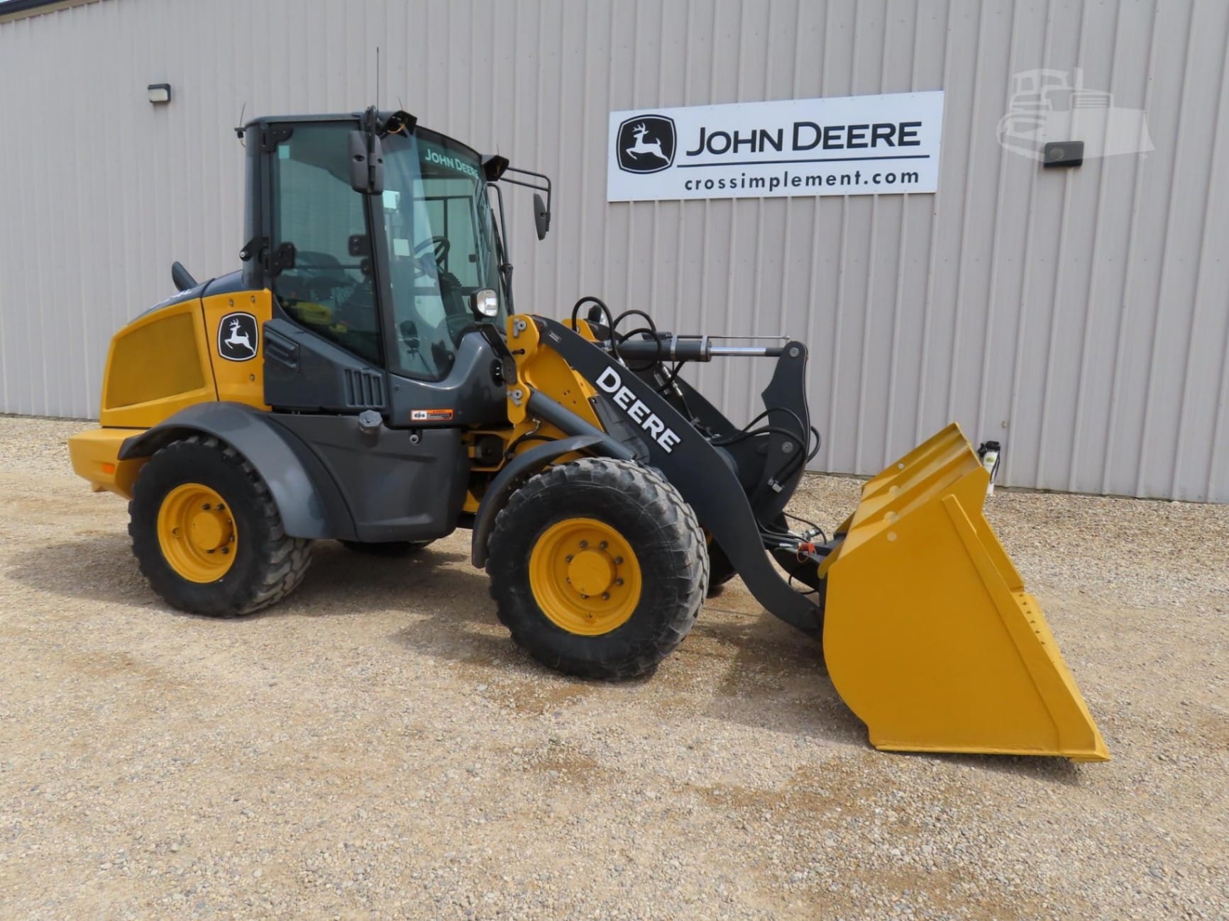 2022 John Deere 324L Wheel Loaders for sale in Minier, IL - primary listing photo of 8