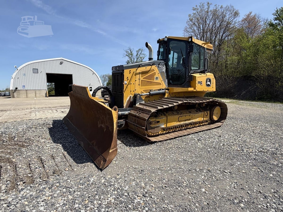2022 John Deere 750L Dozers for sale in Sugarcreek, OH - listing photo 2 of 8