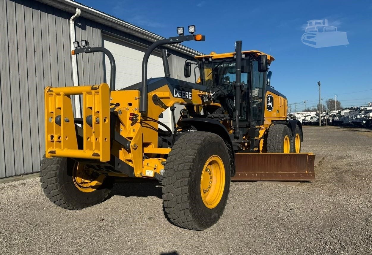 2022 John Deere 872G Motor Graders for sale in Canton, OH - listing photo 3 of 8