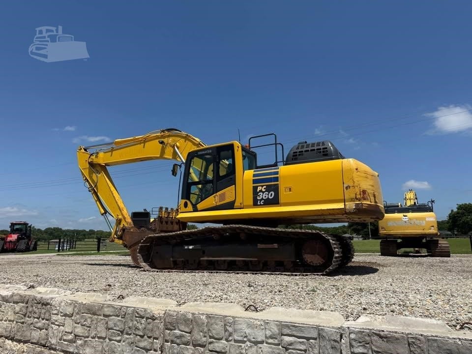 2022 Komatsu PC360LC-11 Excavators for sale in Wewoka, OK - listing photo 3 of 8