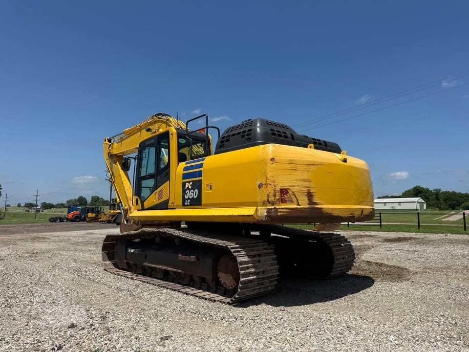 2022 Komatsu PC360LC-11 Excavators for sale in Wewoka, OK - listing photo 4 of 8