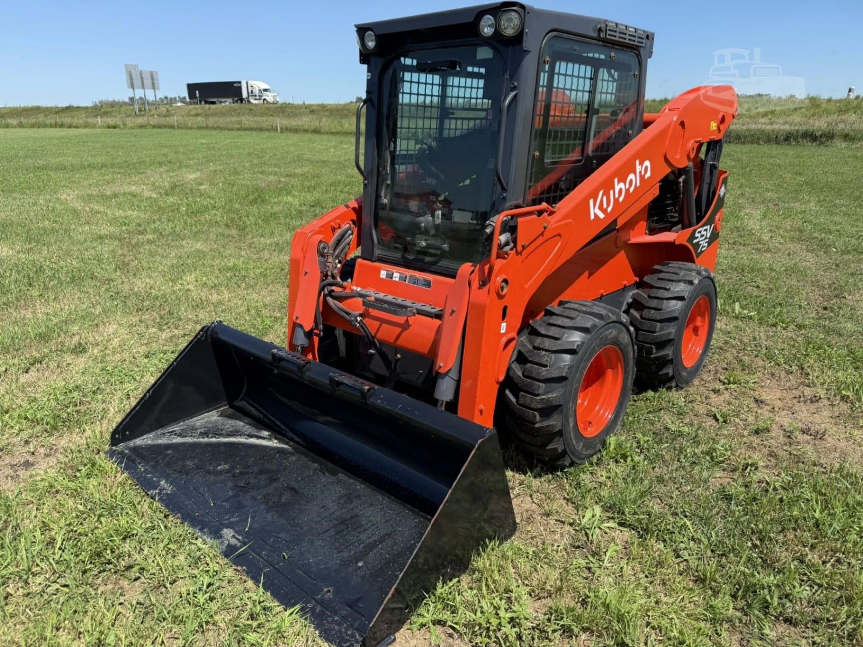 2022 Kubota SSV75 Skid Steer Loaders for sale in Sibley, IA - primary listing photo of 8