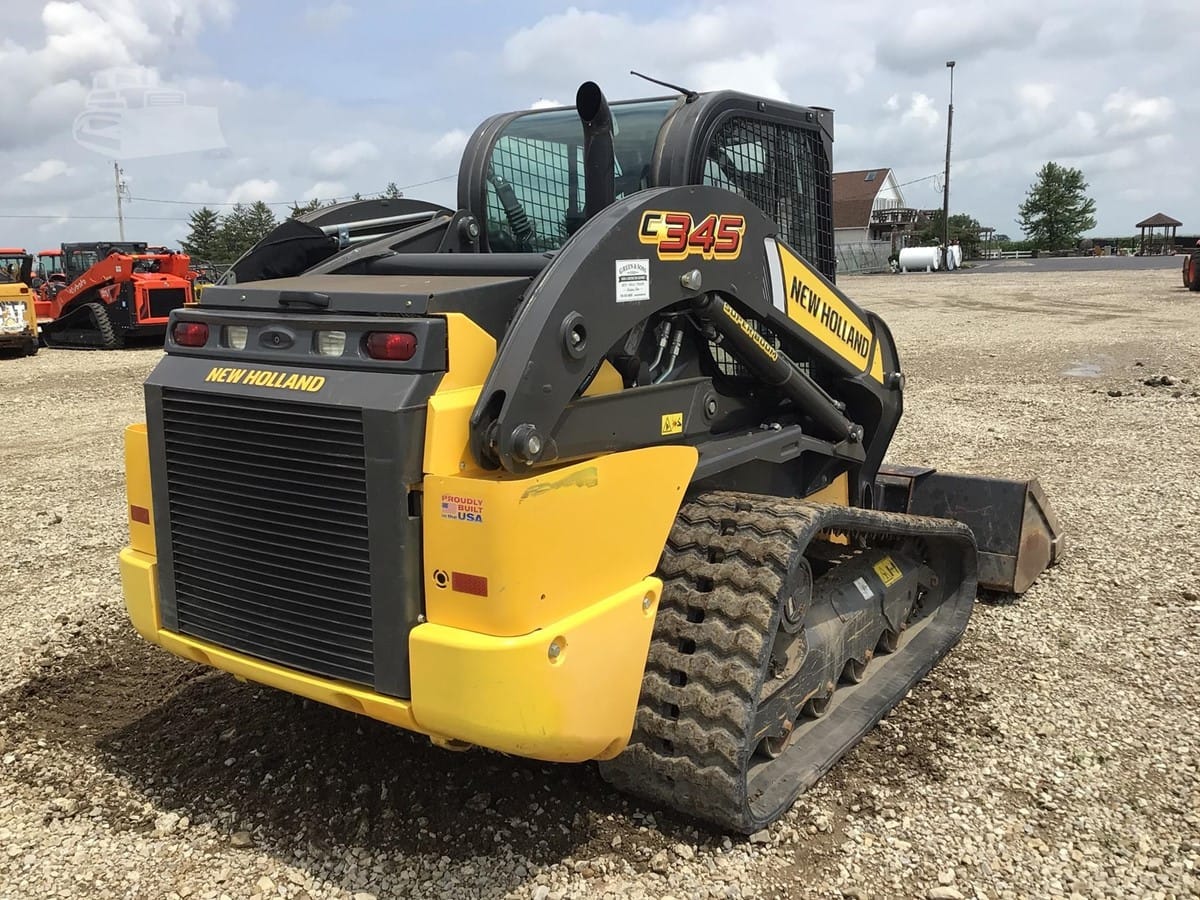 2022 New Holland C345 Track Loaders for sale in London, OH - listing photo 5 of 8