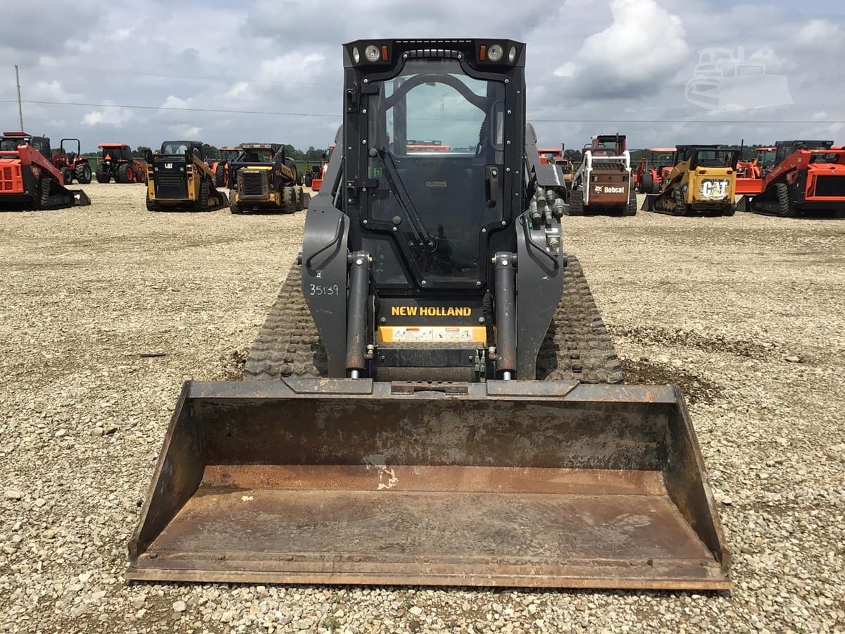 2022 New Holland C345 Track Loaders for sale in London, OH - listing photo 8 of 8