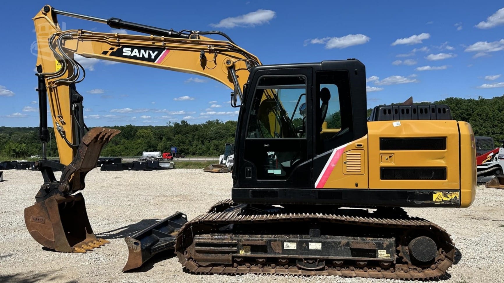 2022 SANY SY135C Excavators for sale in Barnhart, MO - listing photo 6 of 8