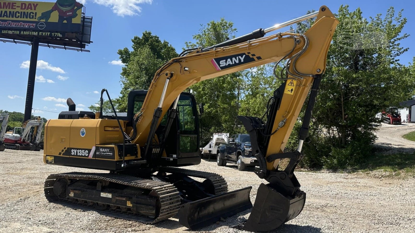 2022 SANY SY135C Excavators for sale in Barnhart, MO - listing photo 2 of 8