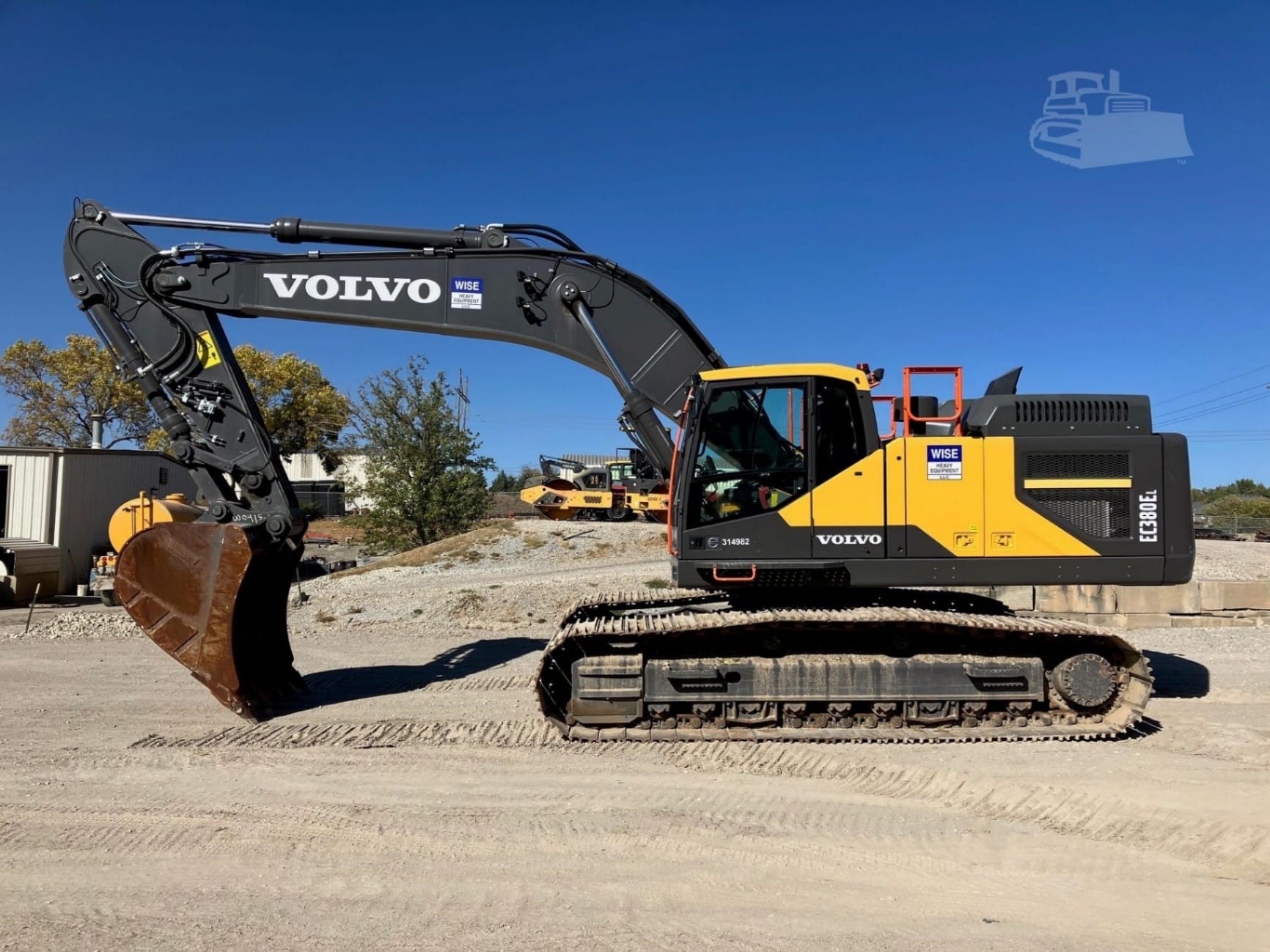 2022 Volvo EC380EL Excavators for sale in Omaha, NE - primary listing photo of 8