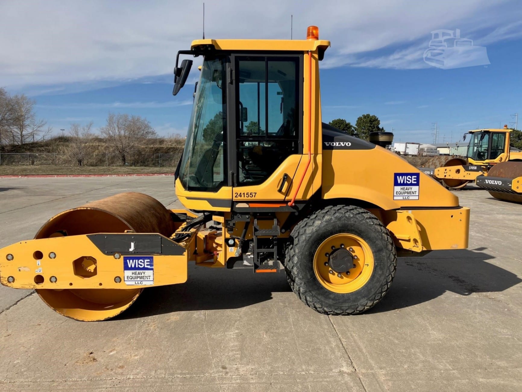 2022 Volvo SD75B Smooth Drum Rollers for sale in Omaha, NE - listing photo 8 of 8