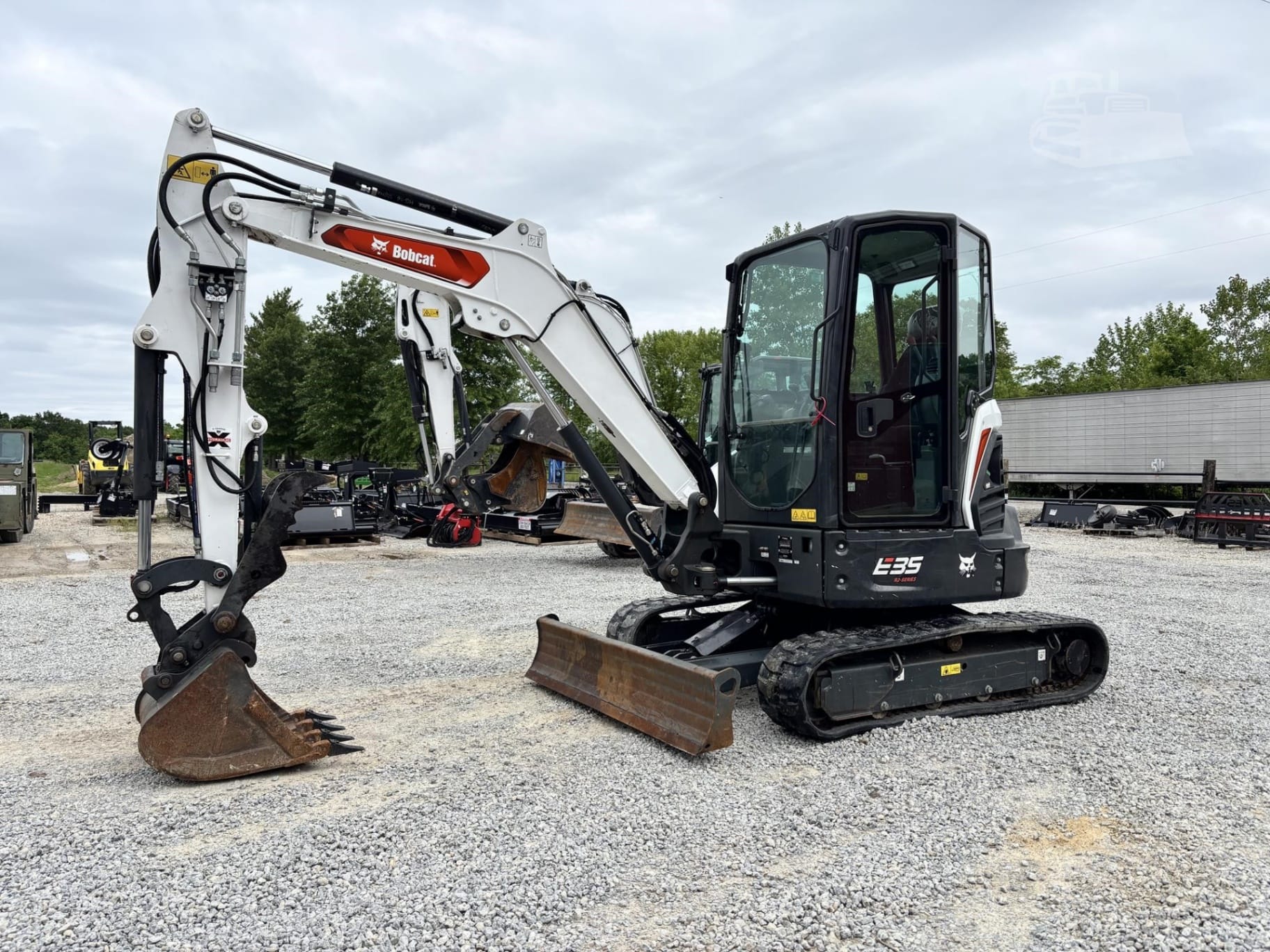 2023 Bobcat E35 Excavators for sale in Jewett, IL - primary listing photo of 8