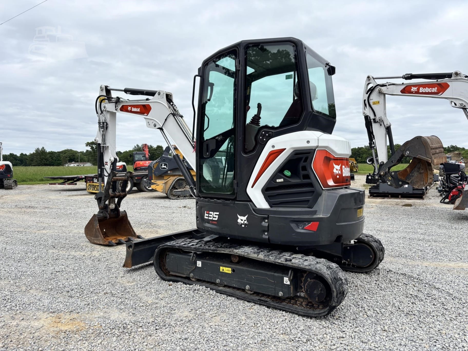 2023 Bobcat E35 Excavators for sale in Jewett, IL - listing photo 3 of 8
