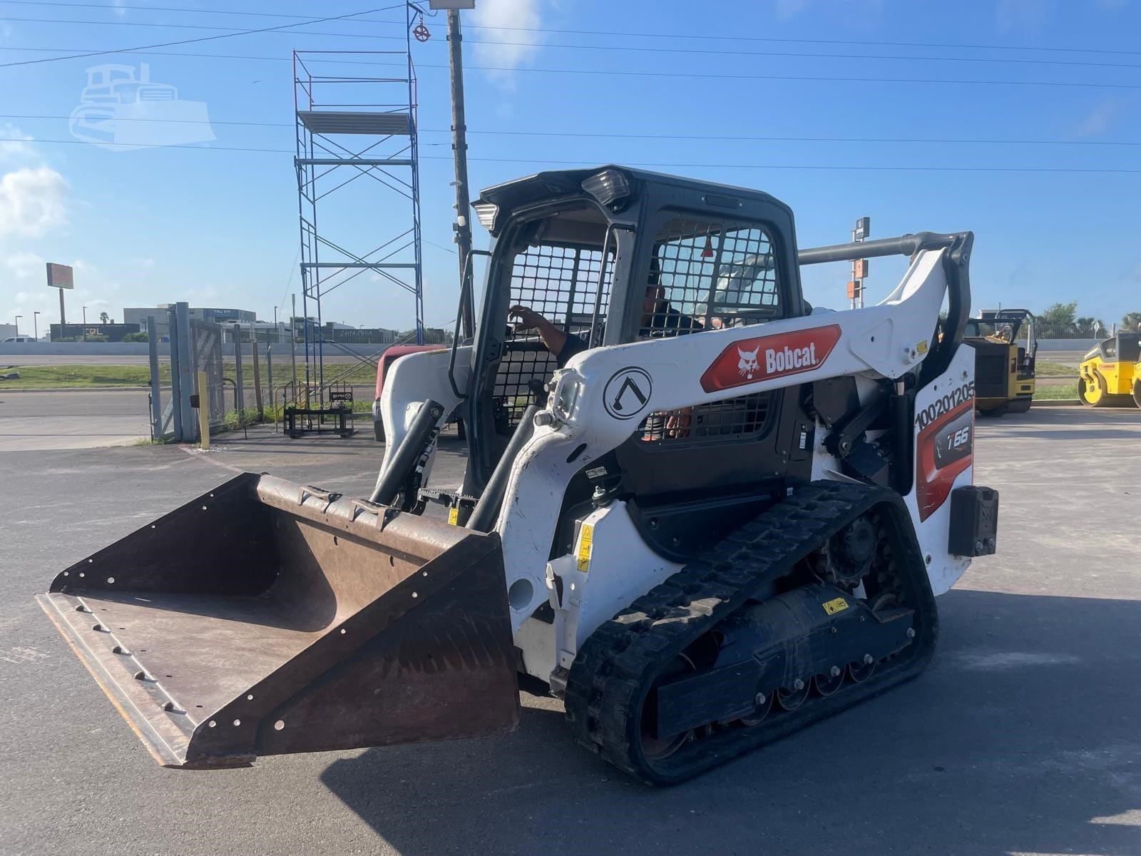 2023 Bobcat T66 Track Loaders for sale in McAllen, TX - listing photo 2 of 8