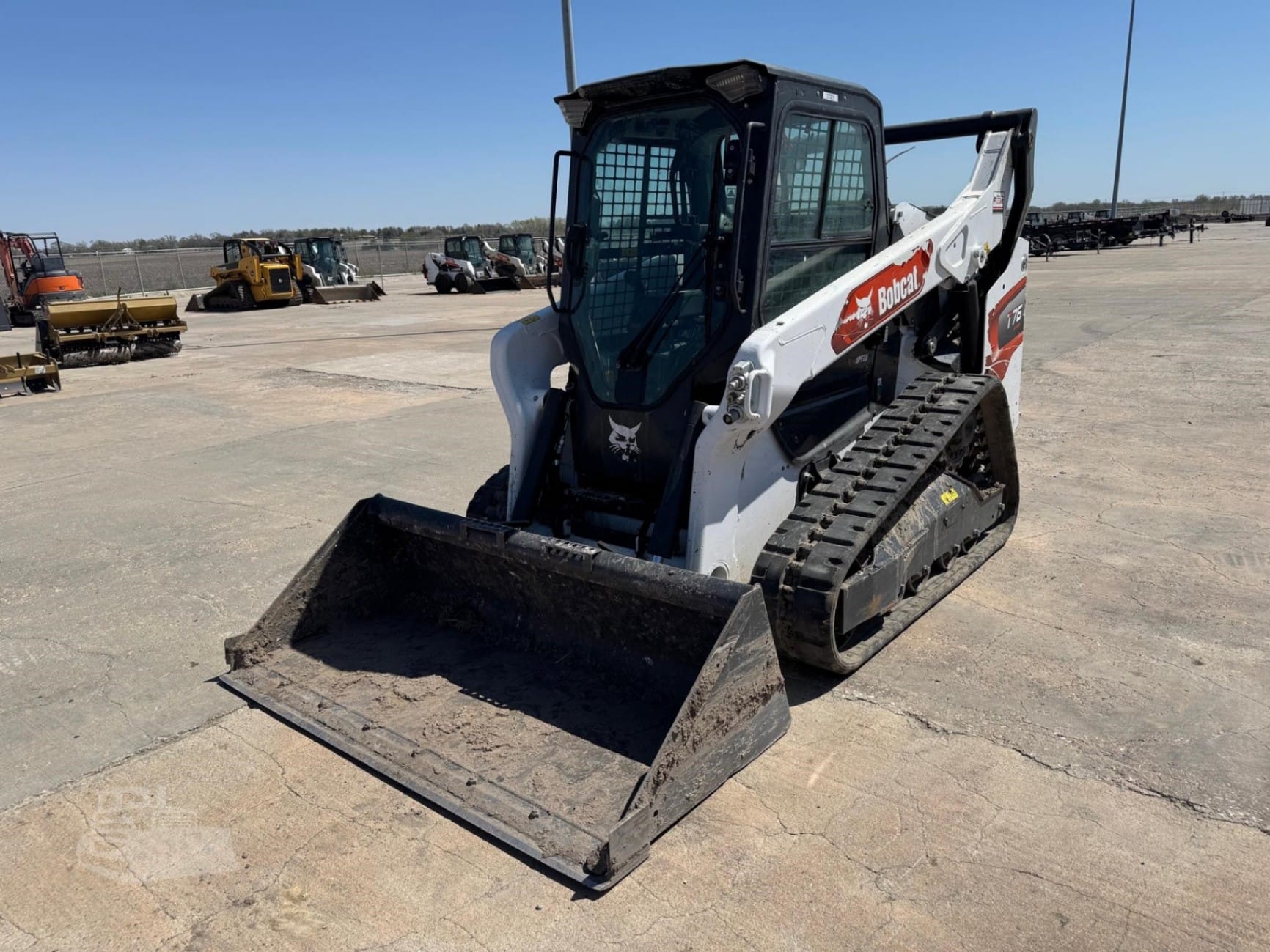 2023 Bobcat T76 Track Loaders for sale in Lincoln, NE - listing photo 4 of 8