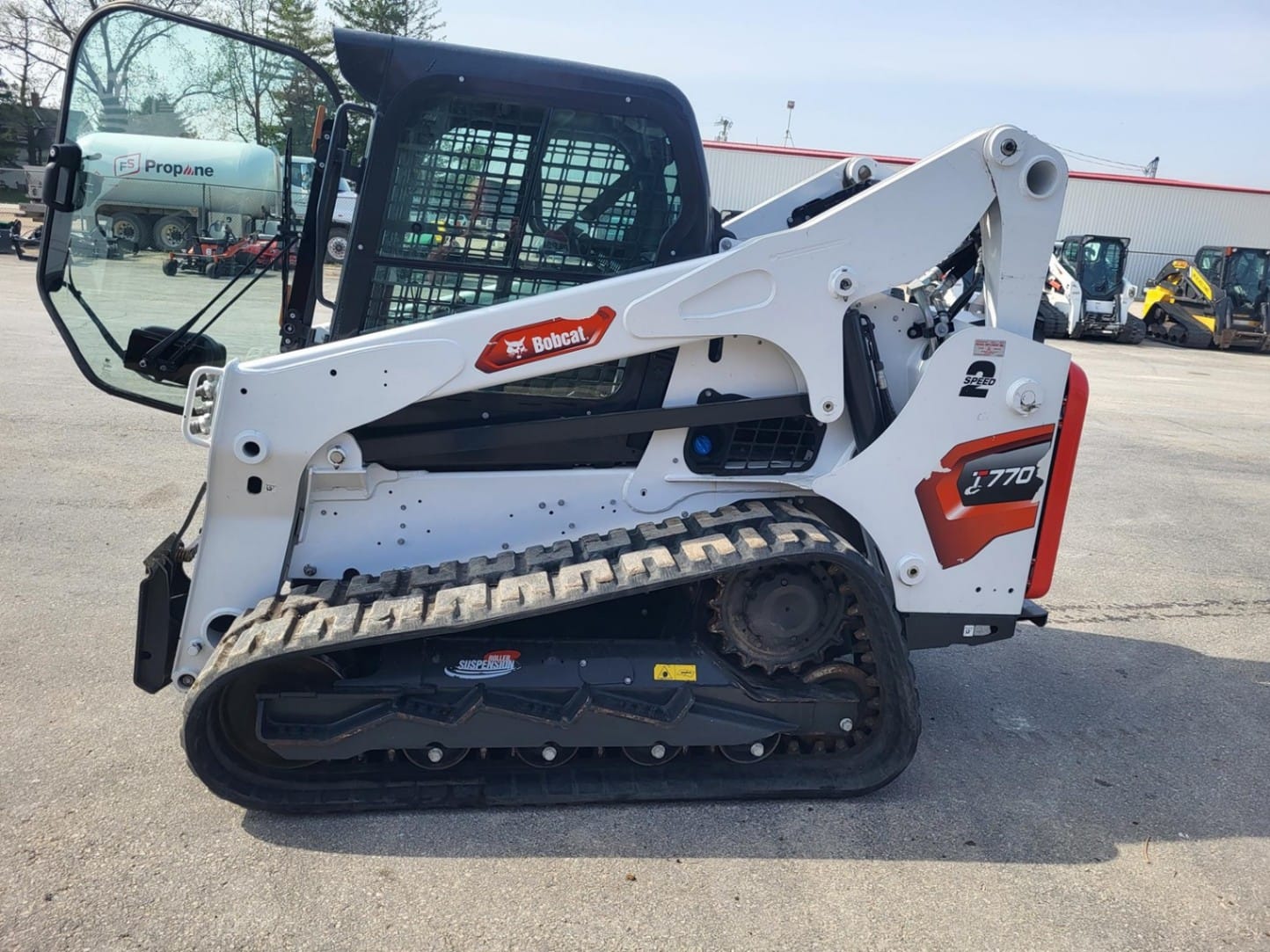 2023 Bobcat T770 Track Loaders for sale in Waukon, IA - listing photo 2 of 8
