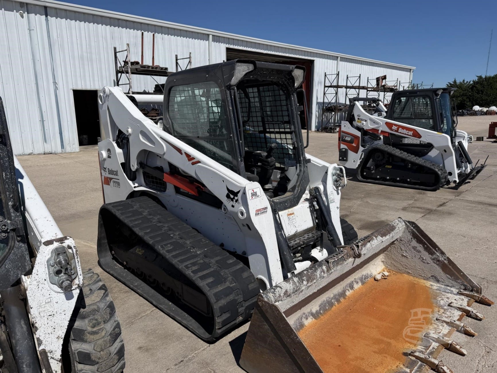 2023 Bobcat T770 Track Loaders for sale in York, NE - listing photo 3 of 8